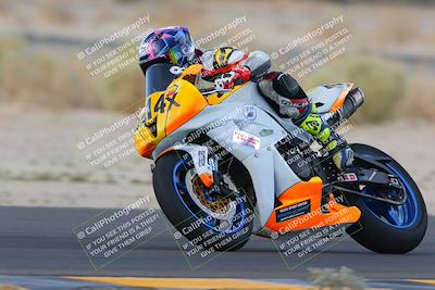 media/Sep-24-2022-CVMA (Sat) [[a45f954247]]/Race 10 Amateur Supersport Middleweight/